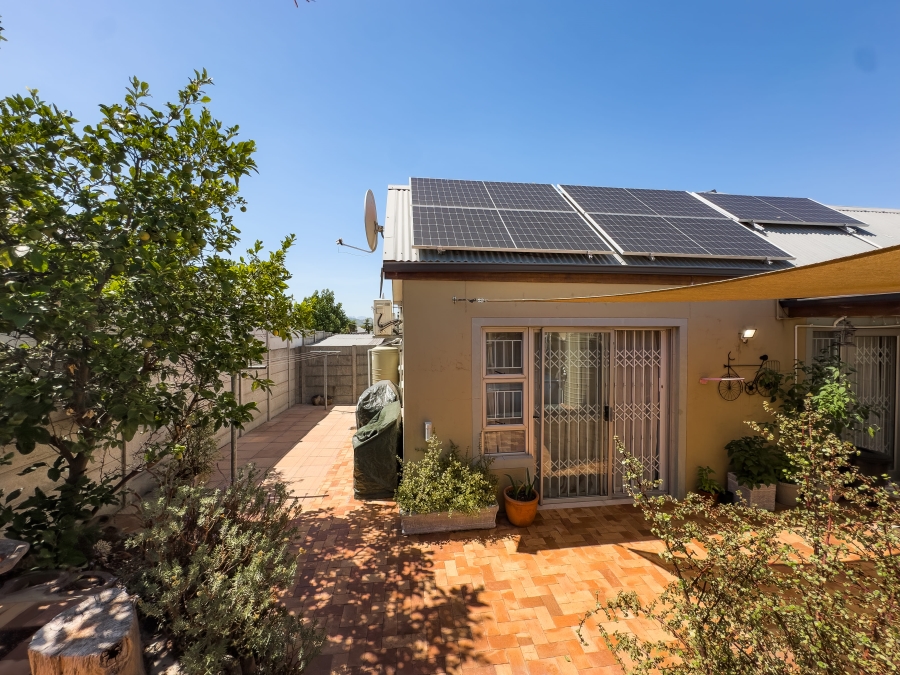 3 Bedroom Property for Sale in Ruwari Western Cape